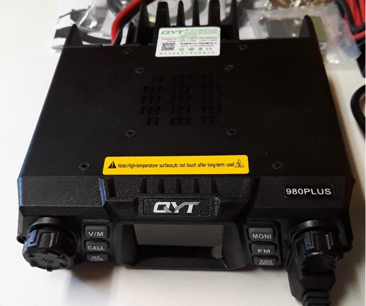 UHF-VHF Dual Band 75W QYT 980 PLUS