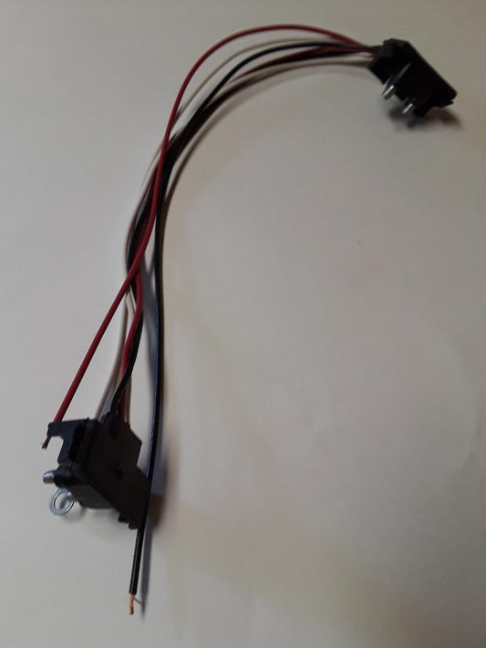 Three-pin Light Plug, 90°, Dual Male Connectors