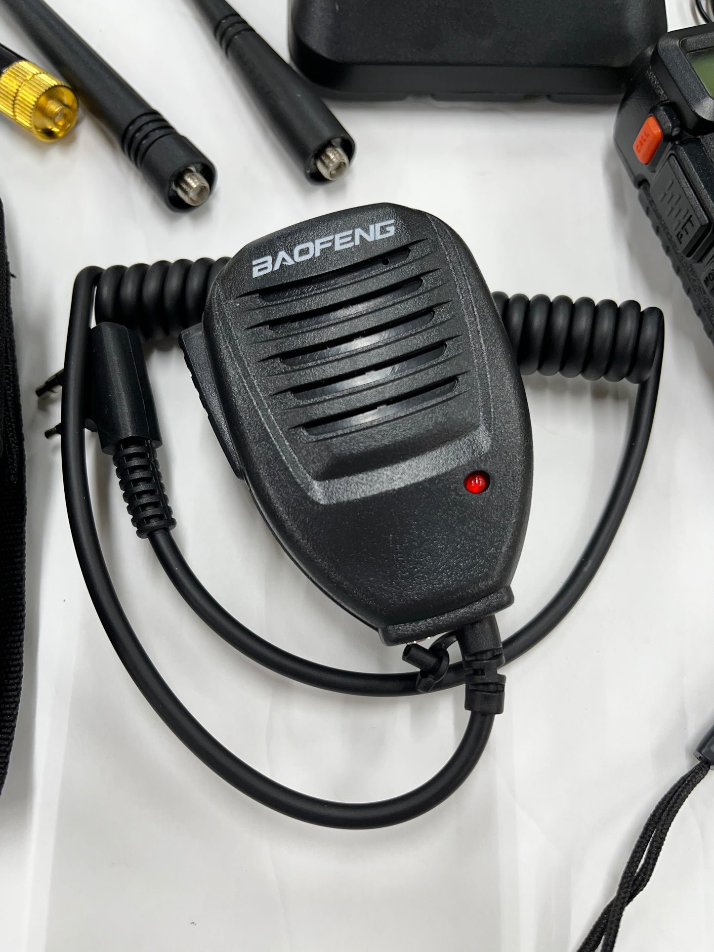 UHF-VHF HandHeld Baofeng Radio Package SPECIAL BUY UV-5R