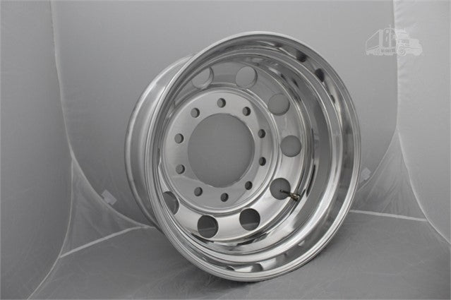 22.5 X 8.25 Aluminum wheel – AMC Pilot Car Supply